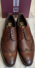 Load image into Gallery viewer, Shoes - BRUNO MAGLI brown wingtip shoe SZ12
