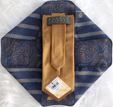 Load image into Gallery viewer, Robert Talbott brown silk sateen necktie with reversible wool pocket square
