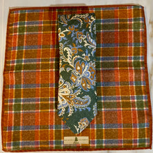 Load image into Gallery viewer, Robert Talbott green wool floral print necktie with wool plaid pocket square
